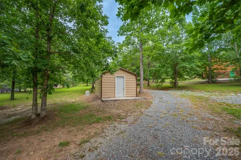 162 Sandstone Drive Union Mills NC 28167