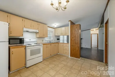 15 Grey Rock Valley Black Mountain NC 28711