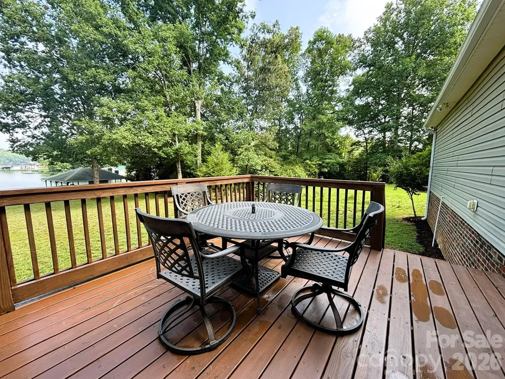 130 Canoe Court Mount Gilead NC 27306