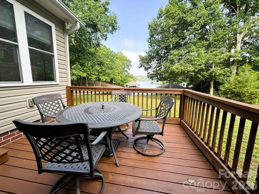 130 Canoe Court Mount Gilead NC 27306