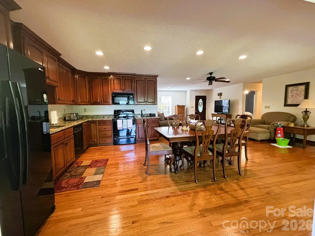 130 Canoe Court Mount Gilead NC 27306