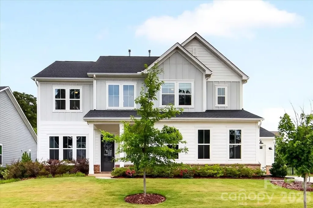 222 Lanyard Lane Belmont NC 28012