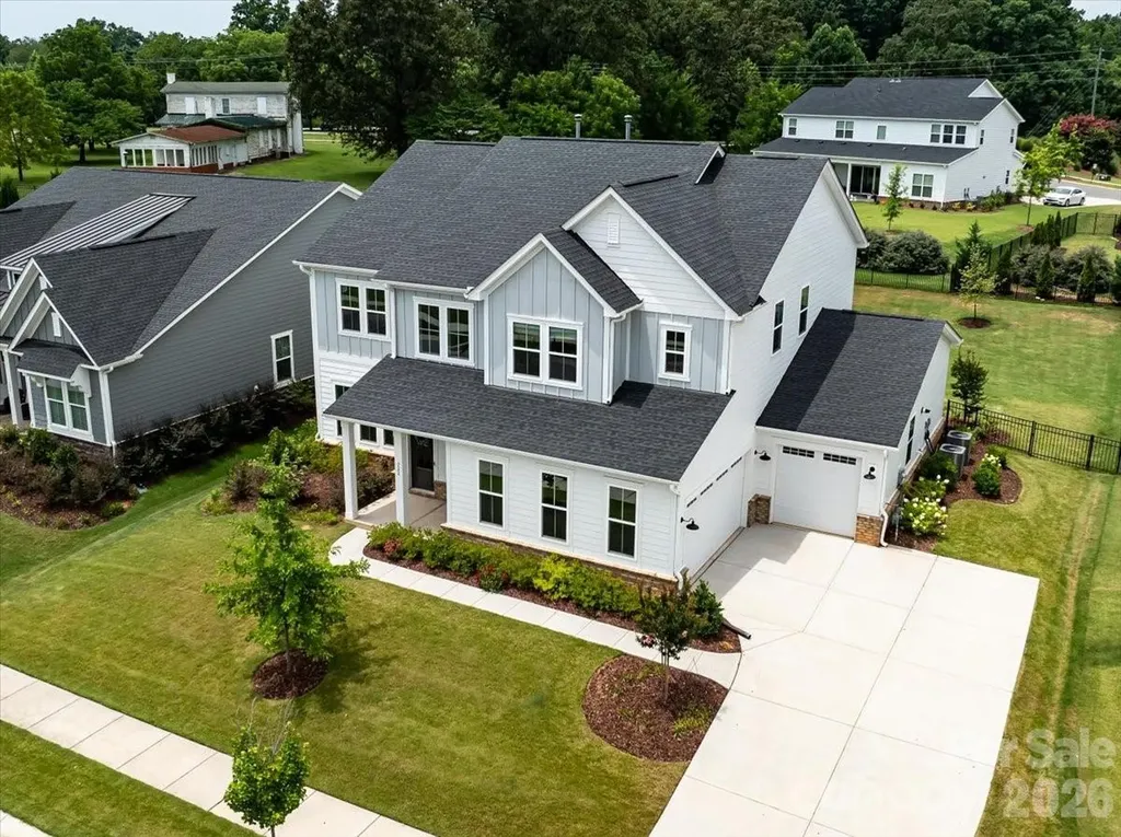 222 Lanyard Lane Belmont NC 28012