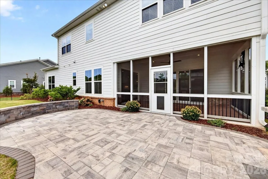 222 Lanyard Lane Belmont NC 28012