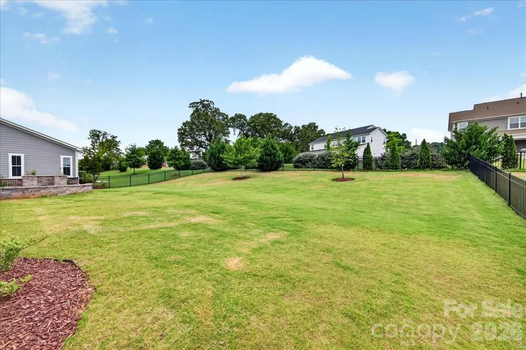 222 Lanyard Lane Belmont NC 28012