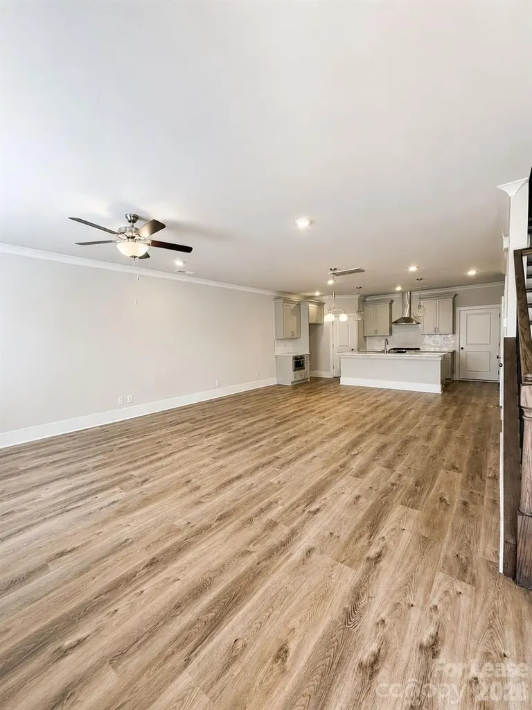 4634 Dogwood Place Charlotte NC 28212