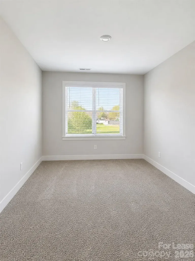 4634 Dogwood Place Charlotte NC 28212