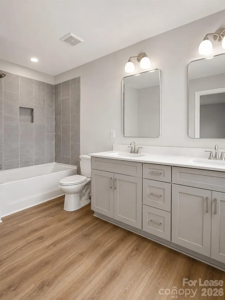 4634 Dogwood Place Charlotte NC 28212