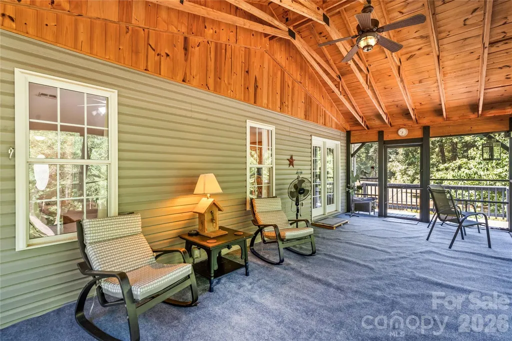 104 Parkers Grove Lane Statesville NC 28677
