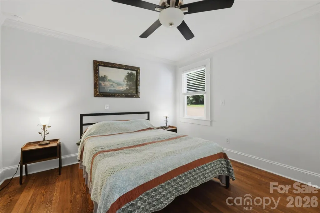 104 31st Avenue NE Hickory NC 28601