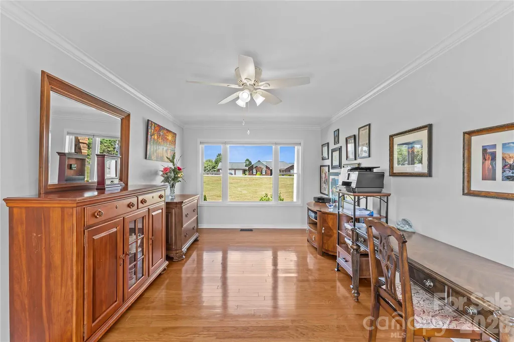 107 Twin Lakes Drive Statesville NC 28625