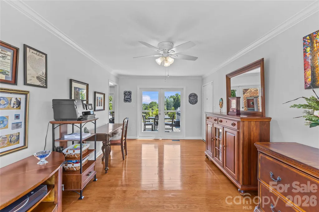 107 Twin Lakes Drive Statesville NC 28625