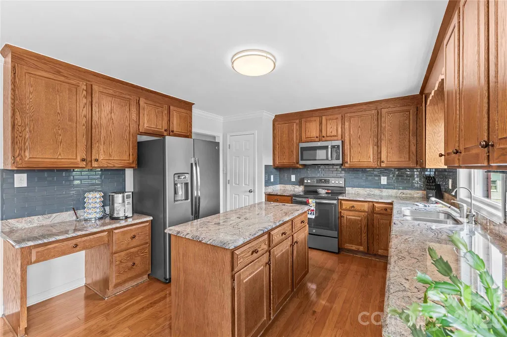 107 Twin Lakes Drive Statesville NC 28625