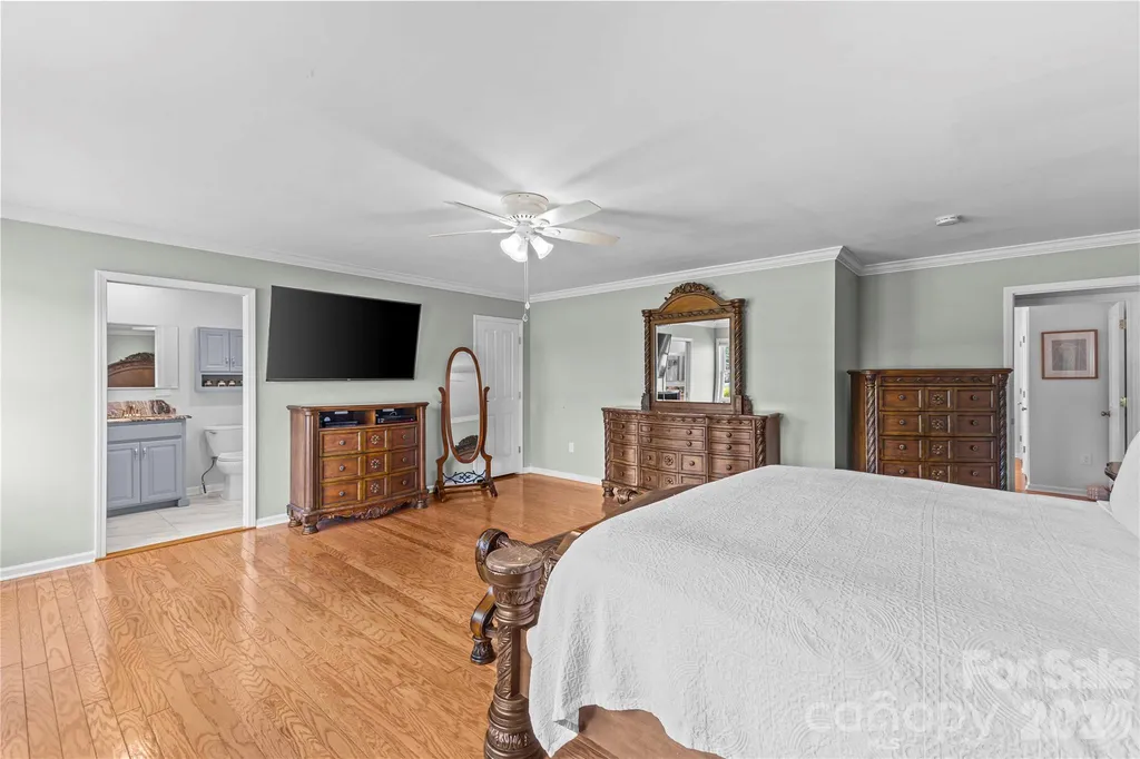 107 Twin Lakes Drive Statesville NC 28625