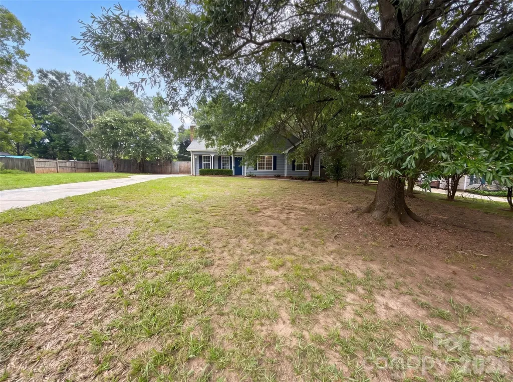 3505 Sandberry Drive Waxhaw NC 28173