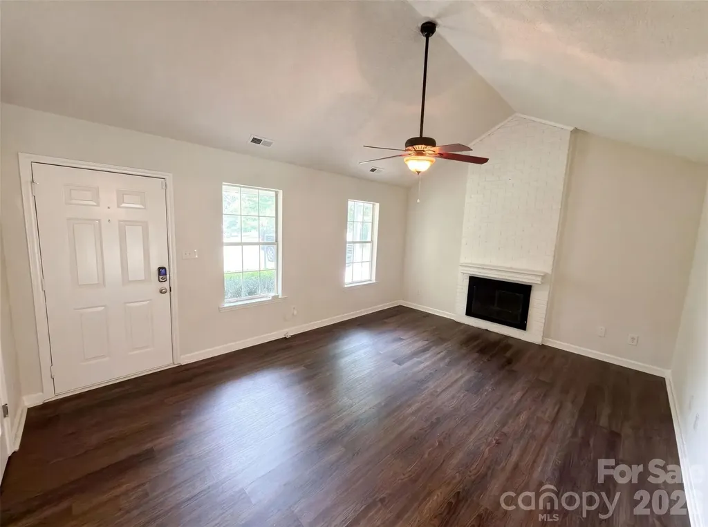 3505 Sandberry Drive Waxhaw NC 28173