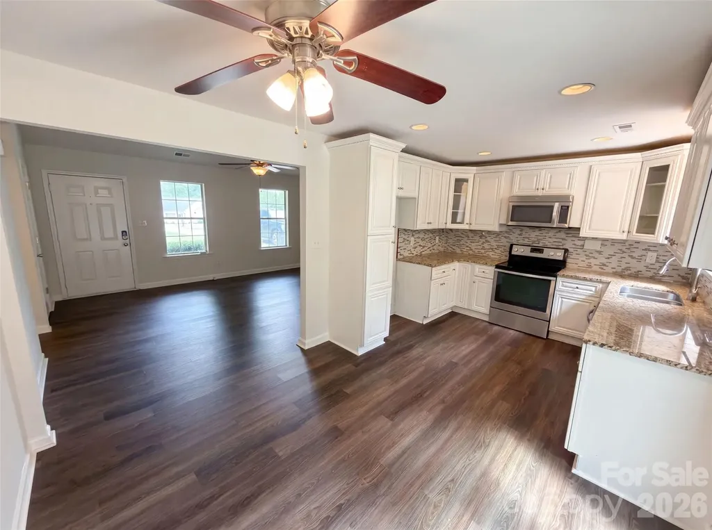 3505 Sandberry Drive Waxhaw NC 28173