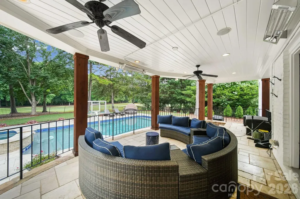 15118 Ballantyne Country Club Drive Charlotte NC 28277
