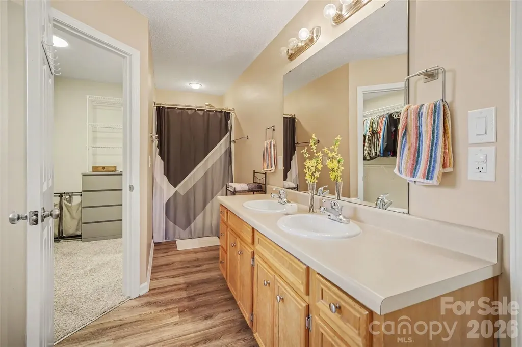 137 Chambwood Lane Shelby NC 28152