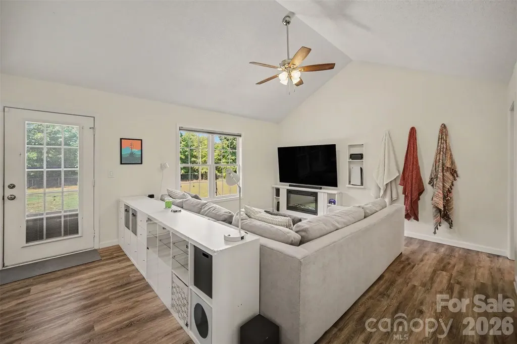 137 Chambwood Lane Shelby NC 28152