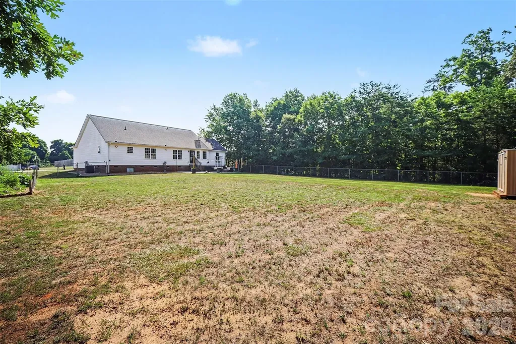 137 Chambwood Lane Shelby NC 28152