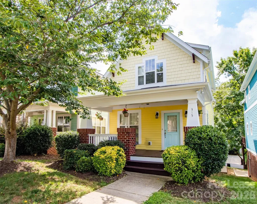 315 Woodvale Place Charlotte NC 28208