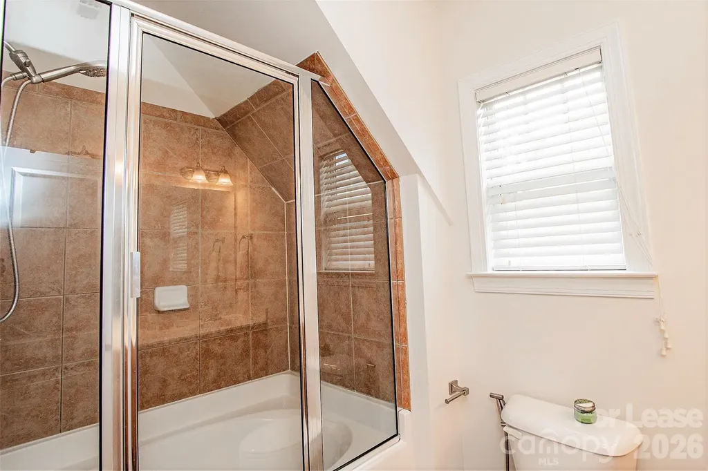 315 Woodvale Place Charlotte NC 28208