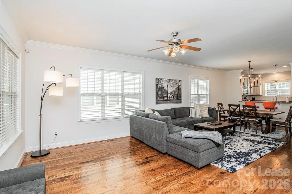 315 Woodvale Place Charlotte NC 28208