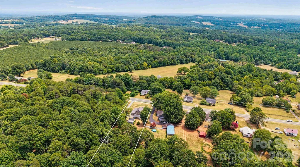 7412 W Nc 10 Highway Vale NC 28168