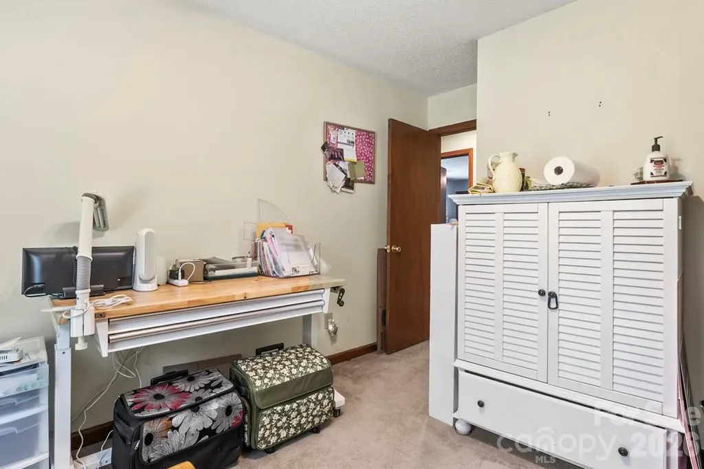 6325 Ellesmere Court Charlotte NC 28227