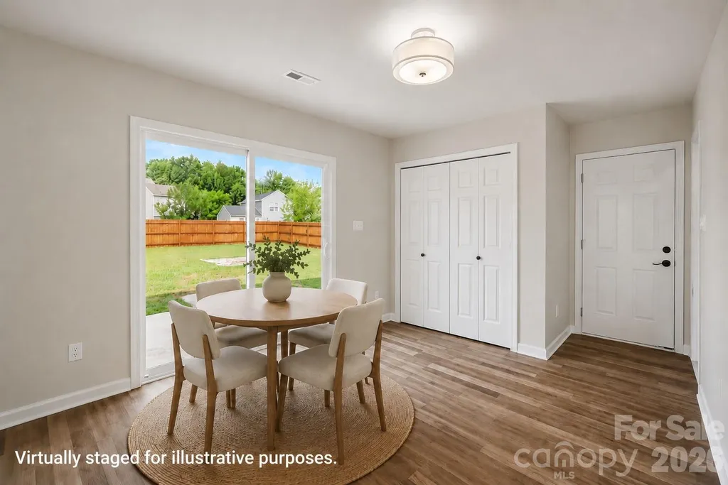 6111 Whispering Brook Court Charlotte NC 28216
