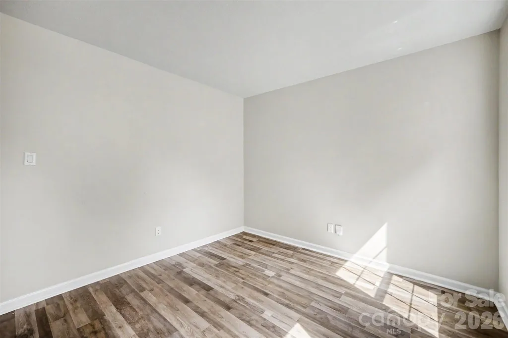 6111 Whispering Brook Court Charlotte NC 28216