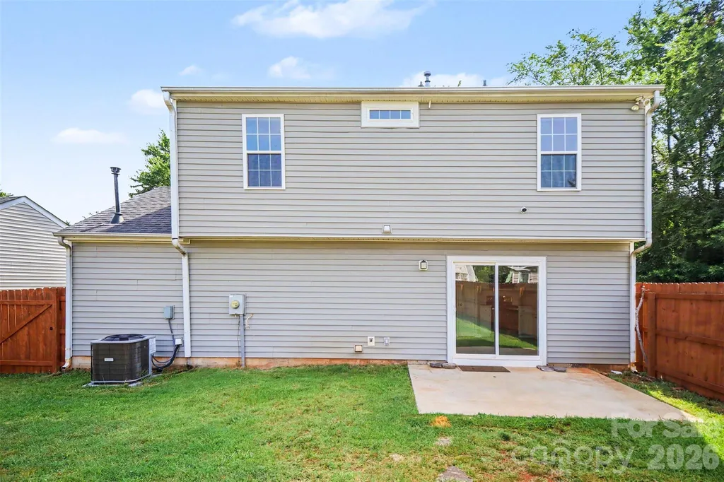 6111 Whispering Brook Court Charlotte NC 28216