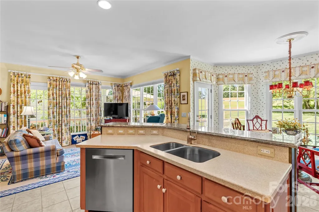 16203 Northstone Drive Huntersville NC 28078