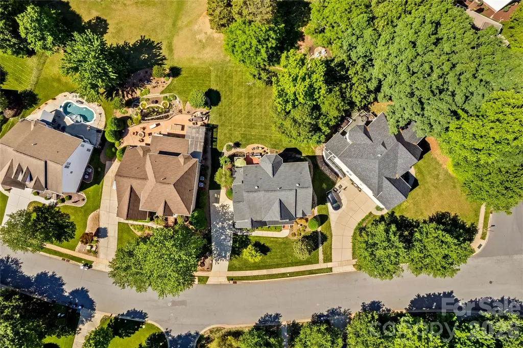 16203 Northstone Drive Huntersville NC 28078