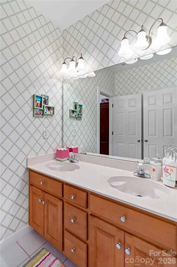 16203 Northstone Drive Huntersville NC 28078