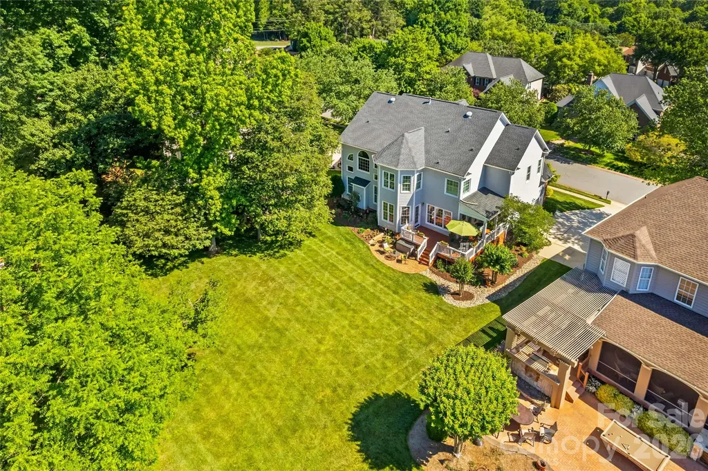 16203 Northstone Drive Huntersville NC 28078