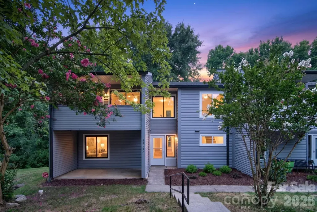 11518 Turn Stone Court Charlotte NC 28226