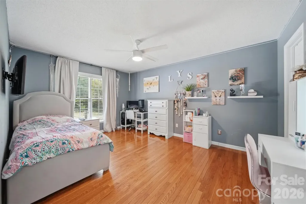 927 Victoria Avenue Kannapolis NC 28081