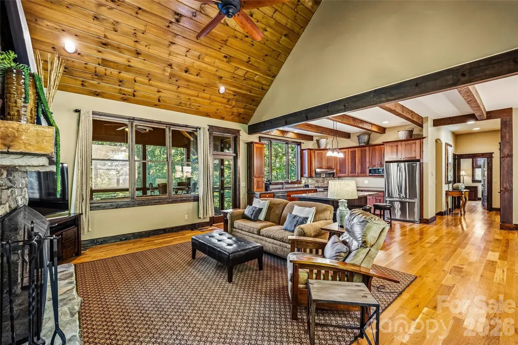 136 Merrills Ridge Road Asheville NC 28803