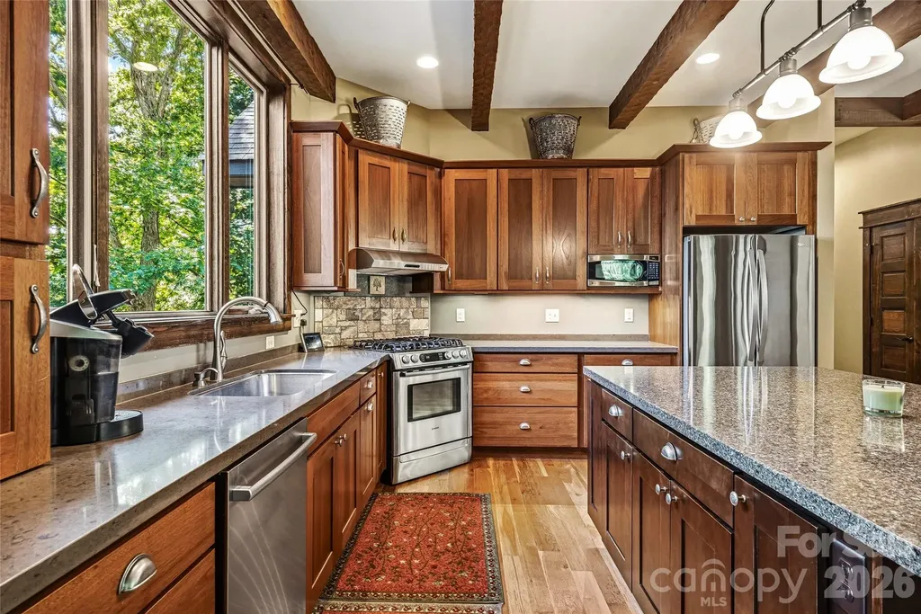 136 Merrills Ridge Road Asheville NC 28803