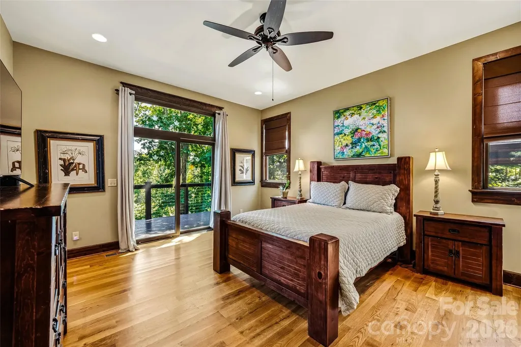 136 Merrills Ridge Road Asheville NC 28803