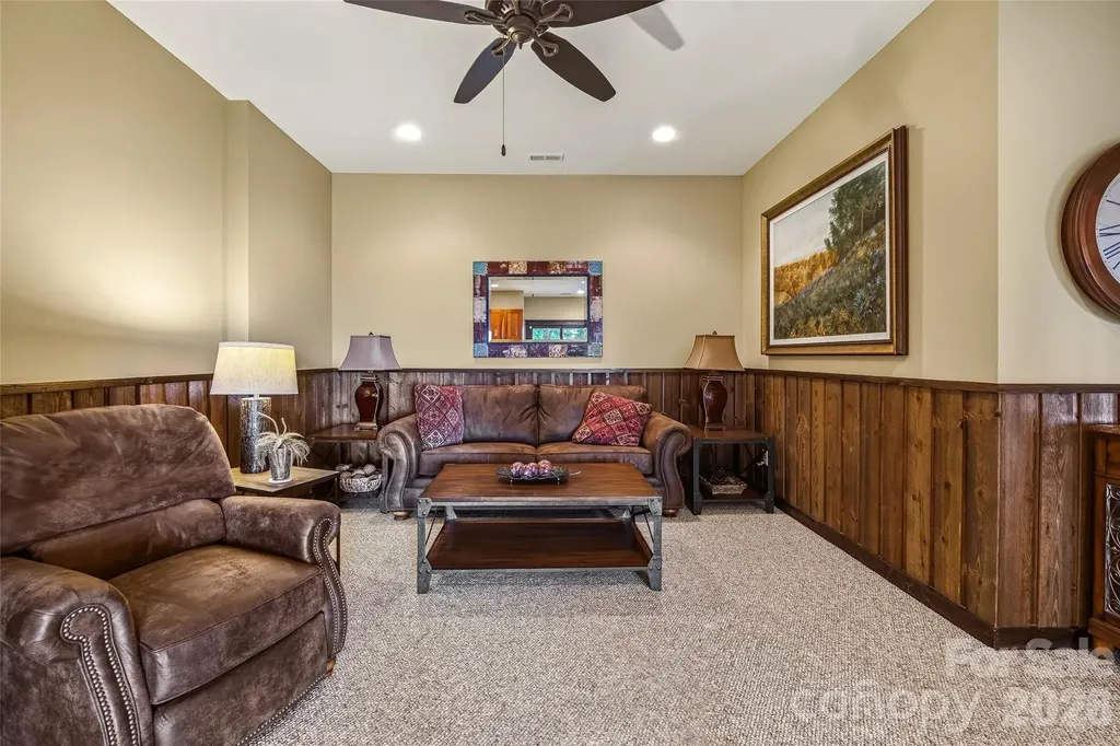 136 Merrills Ridge Road Asheville NC 28803