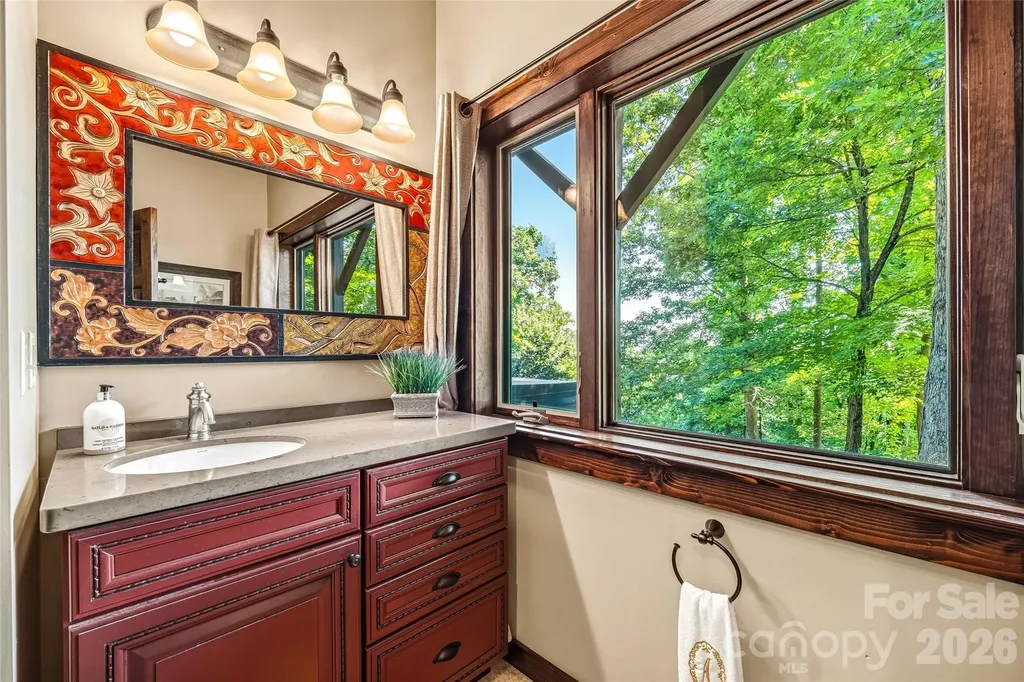 136 Merrills Ridge Road Asheville NC 28803