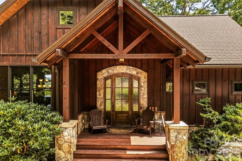 136 Merrills Ridge Road Asheville NC 28803