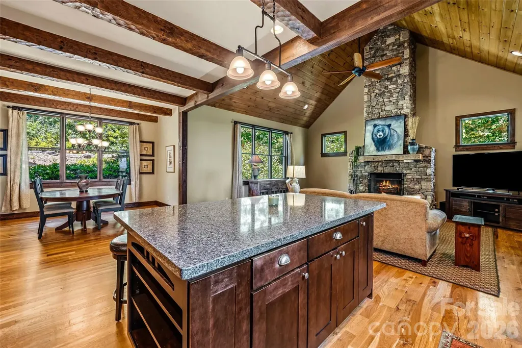 136 Merrills Ridge Road Asheville NC 28803