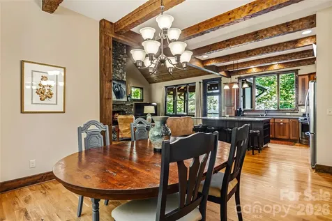 136 Merrills Ridge Road Asheville NC 28803