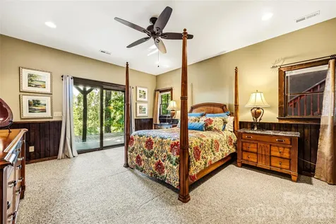136 Merrills Ridge Road Asheville NC 28803