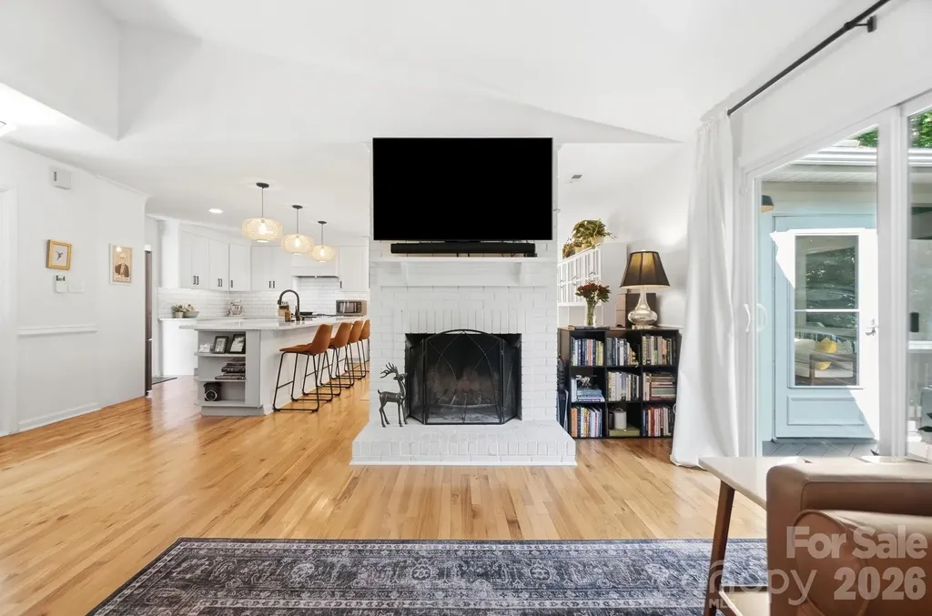 313 Longbridge Drive Matthews NC 28105