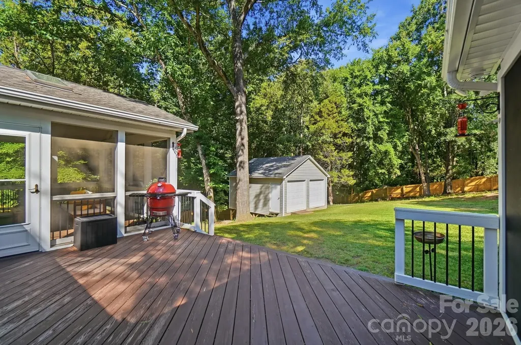 313 Longbridge Drive Matthews NC 28105